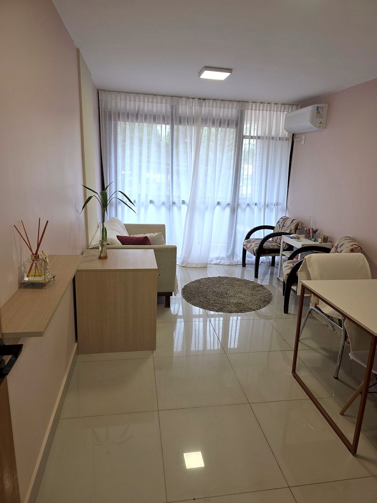 Vista da sala de atendimento